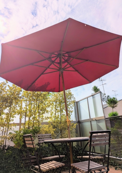 朝イチのバルコニー